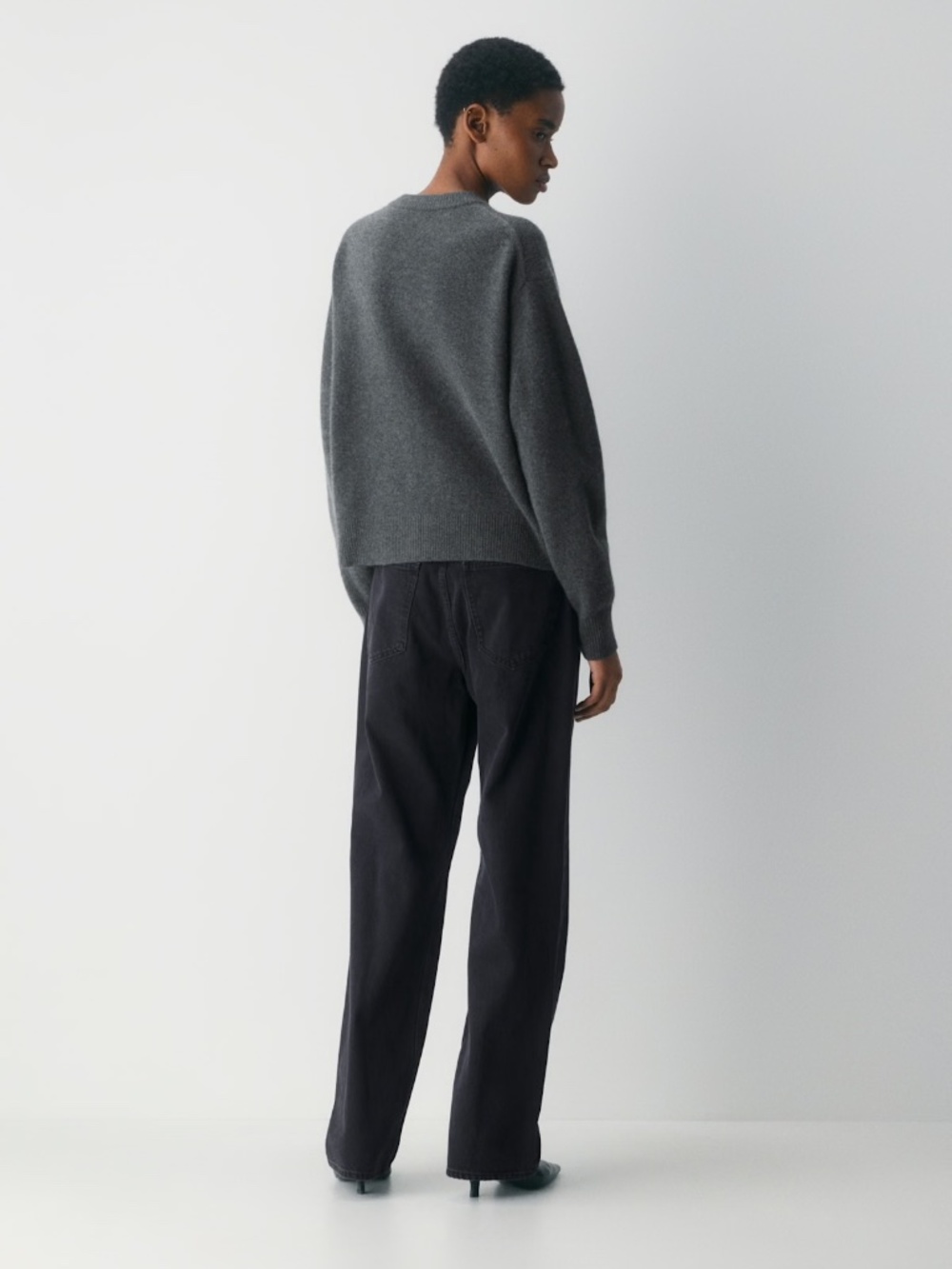 Essential Cashmere Acclaim Cardigan - Picture 4 of 7
